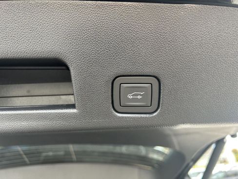 New 2026 Chevrolet Traverse LT w/ Driver Confidence Package image 45