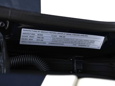 New 2025 Bentley Flying Spur Plug-In Hybrid image 26