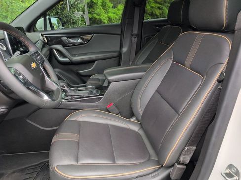 Used 2023 Chevrolet Blazer Premier w/ Driver Confidence II Package FWD image 14