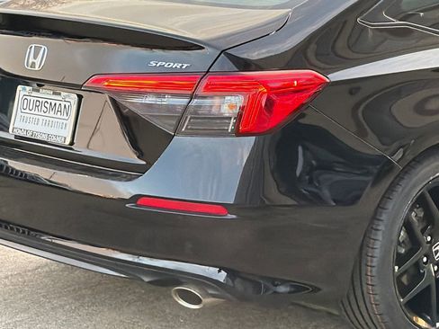 Used 2024 Honda Civic Sport image 7