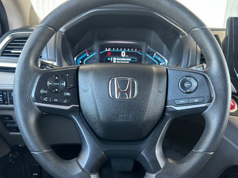Used 2020 Honda Odyssey EX image 23