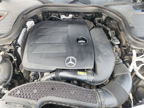 Used 2020 Mercedes-Benz GLC 300 4MATIC Coupe image 37