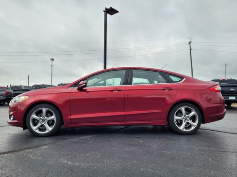 Used 2015 Ford Fusion SE w/ Equipment Group 201A FWD image 7