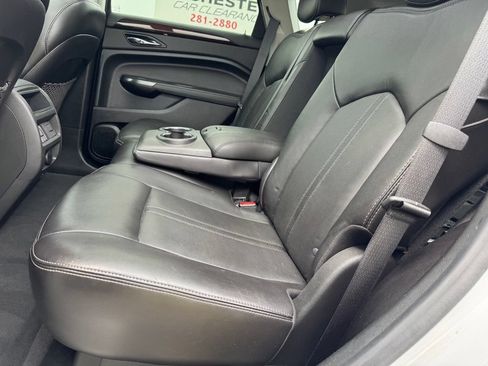 Used 2012 Cadillac SRX Luxury AWD/4WD image 9