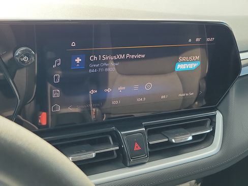 Used 2025 Chevrolet TrailBlazer LT FWD image 29