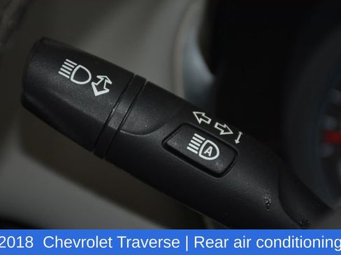 Used 2018 Chevrolet Traverse Premier w/ Driver Confidence II Package FWD image 10