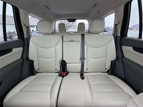 Certified 2023 Cadillac XT6 Premium Luxury image 58