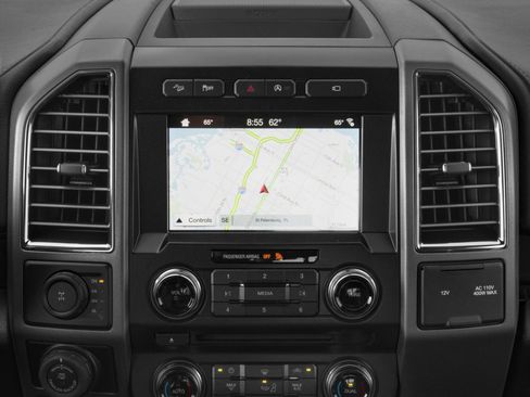 Used 2017 Ford F150 Raptor w/ Equipment Group 802A Luxury AWD/4WD image 11
