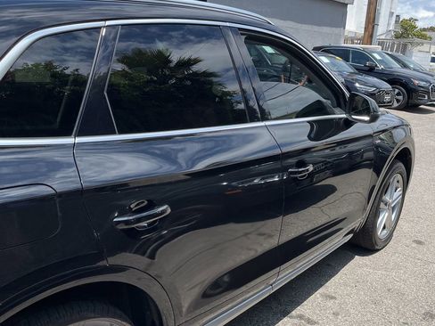 Used 2022 Audi Q5 e Premium w/ Convenience Package AWD/4WD image 11
