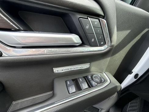 Certified 2025 GMC Sierra 1500 Denali w/ Denali Reserve Package AWD/4WD image 30