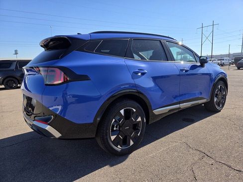 New 2026 Kia Sportage SX image 3