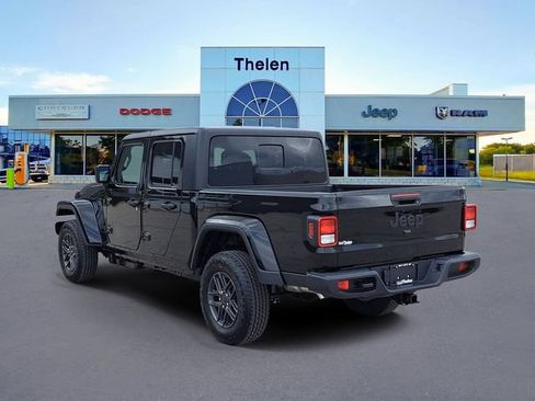 New 2026 Jeep Gladiator Sport AWD/4WD image 3