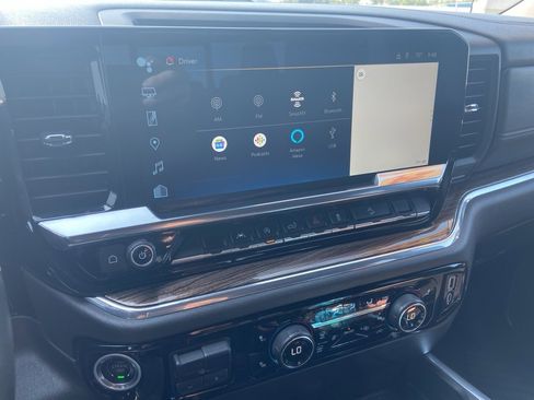 Certified 2024 Chevrolet Silverado 1500 LT Trail Boss w/ Convenience Package II image 18