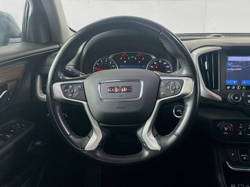Used 2021 GMC Terrain SLE w/ Driver Convenience Package image 17