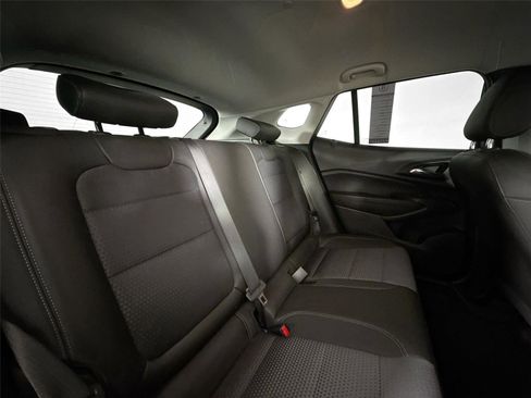 Used 2024 Chevrolet Trax LT w/ Driver Confidence Package FWD image 36