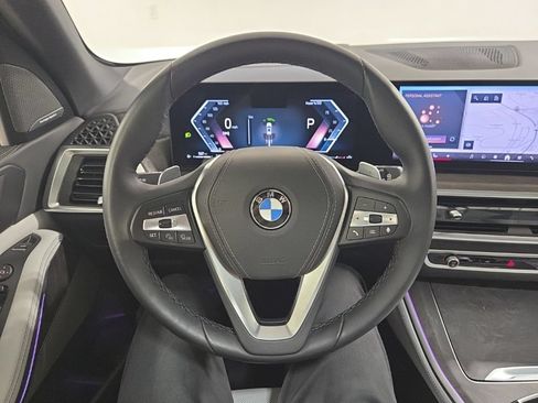 Used 2026 BMW X5 xDrive40i AWD/4WD image 10