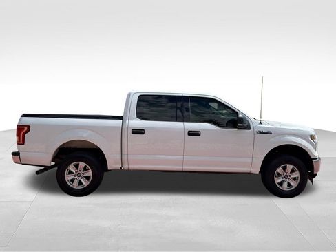 Used 2017 Ford F150 XLT w/ Equipment Group 301A Mid AWD/4WD image 10