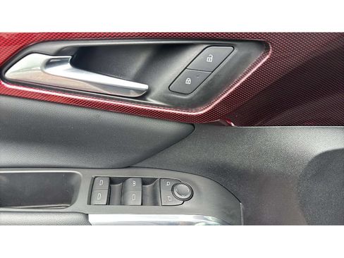 Used 2025 Chevrolet Traverse Z71 w/ LPO, Floor Liner Package AWD/4WD image 21