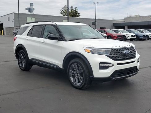 Certified 2023 Ford Explorer XLT w/ Equipment Group 202A image 2