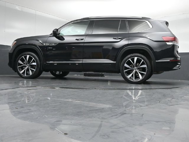 Used 2024 Volkswagen Atlas SEL Premium R-Line AWD/4WD image 39