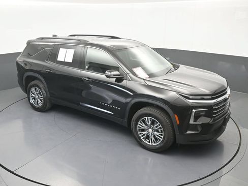 Used 2024 Chevrolet Traverse LT FWD image 58