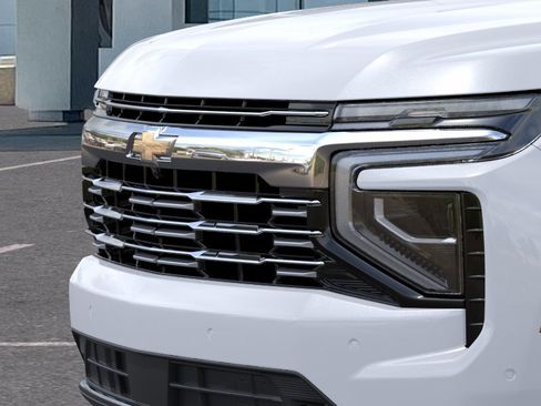New 2026 Chevrolet Suburban Premier AWD/4WD image 37