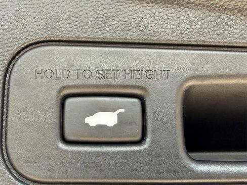 Certified 2025 Acura MDX A-Spec image 33