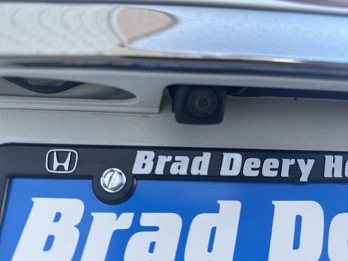 Used 2021 Honda HR-V EX image 10