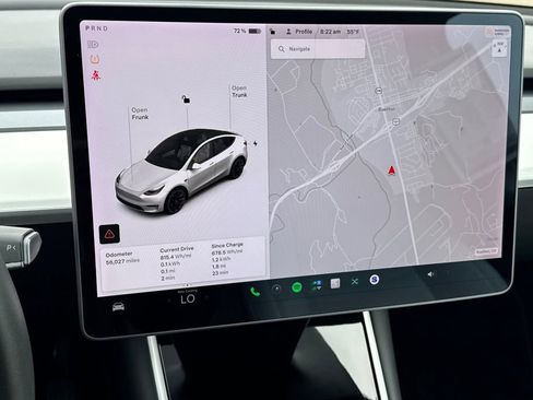 Used 2021 Tesla Model Y Long Range AWD/4WD image 34
