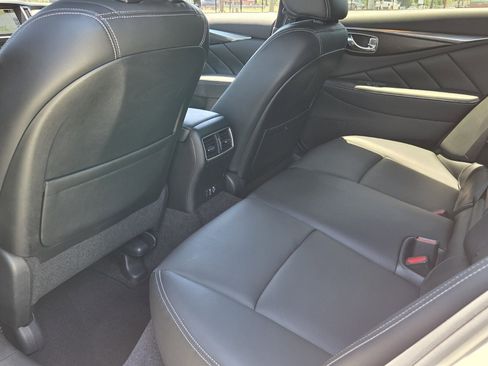 Used 2023 INFINITI Q50 Sensory RWD image 11