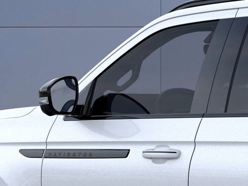 New 2026 Lincoln Navigator L Reserve w/ Jet Appearance Package image 20