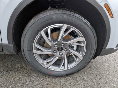 New 2026 Lincoln Corsair Premiere AWD/4WD image 3