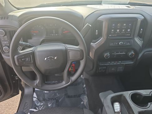 Used 2020 Chevrolet Silverado 1500 Custom Trail Boss w/ Custom Convenience Package image 18