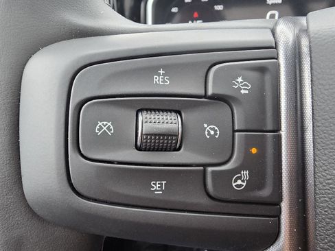 New 2026 GMC Sierra 3500 SLE image 5