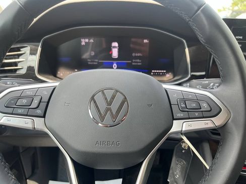 Certified 2025 Volkswagen Jetta S FWD image 21