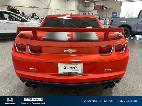Used 2013 Chevrolet Camaro SS w/ RS Package RWD image 7