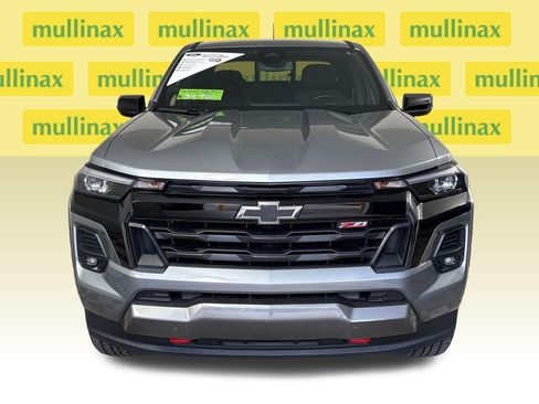 Used 2023 Chevrolet Colorado Z71 w/ Z71 Convenience Package 2 AWD/4WD image 15
