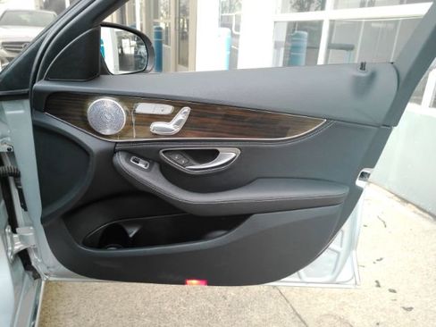 Used 2016 Mercedes-Benz C 300 4MATIC Sedan image 16