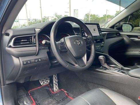 Used 2022 Toyota Camry TRD w/ TRD Package w/JBL Audio FWD image 10