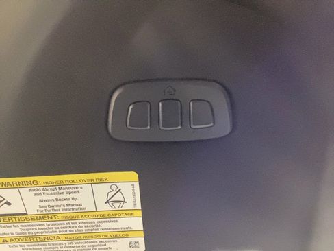 Used 2022 Ford F150 Lariat image 24