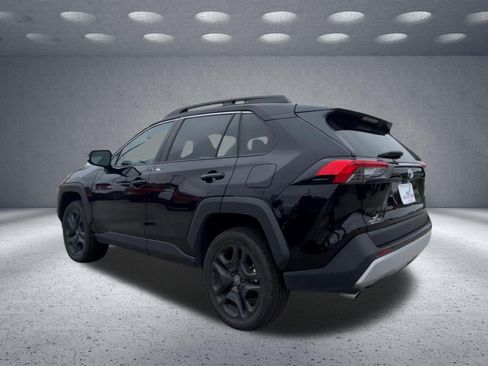 Used 2024 Toyota RAV4 Adventure AWD/4WD image 5