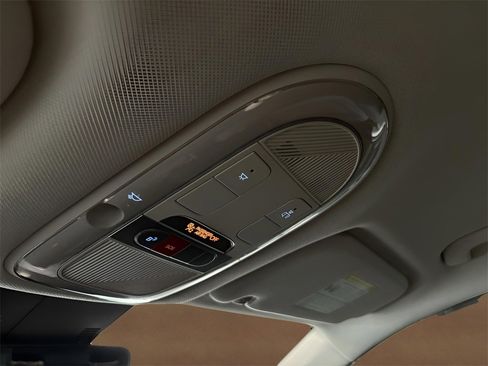 New 2025 Hyundai Ioniq 5 SEL image 18