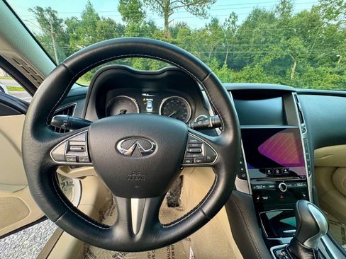 Used 2015 INFINITI Q50 Premium RWD image 15