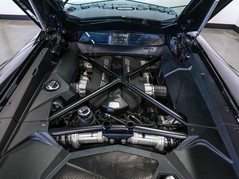 Used 2013 Lamborghini Aventador LP 700-4 AWD/4WD image 35