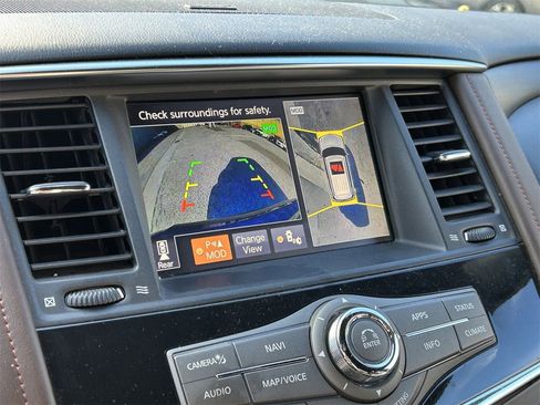 Used 2020 Nissan Armada Platinum w/ Platinum Reserve Package image 9