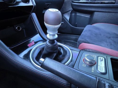 Used 2018 Subaru WRX STI Limited w/ Popular Package #1 image 22