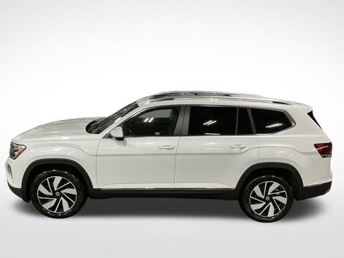 New 2026 Volkswagen Atlas SEL image 2