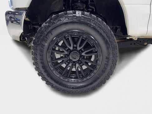 Used 2018 Ford F250 Lariat w/ Lariat Value Package image 41