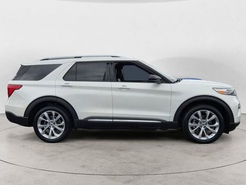 Used 2021 Ford Explorer Platinum w/ Equipment Group 601A AWD/4WD image 2