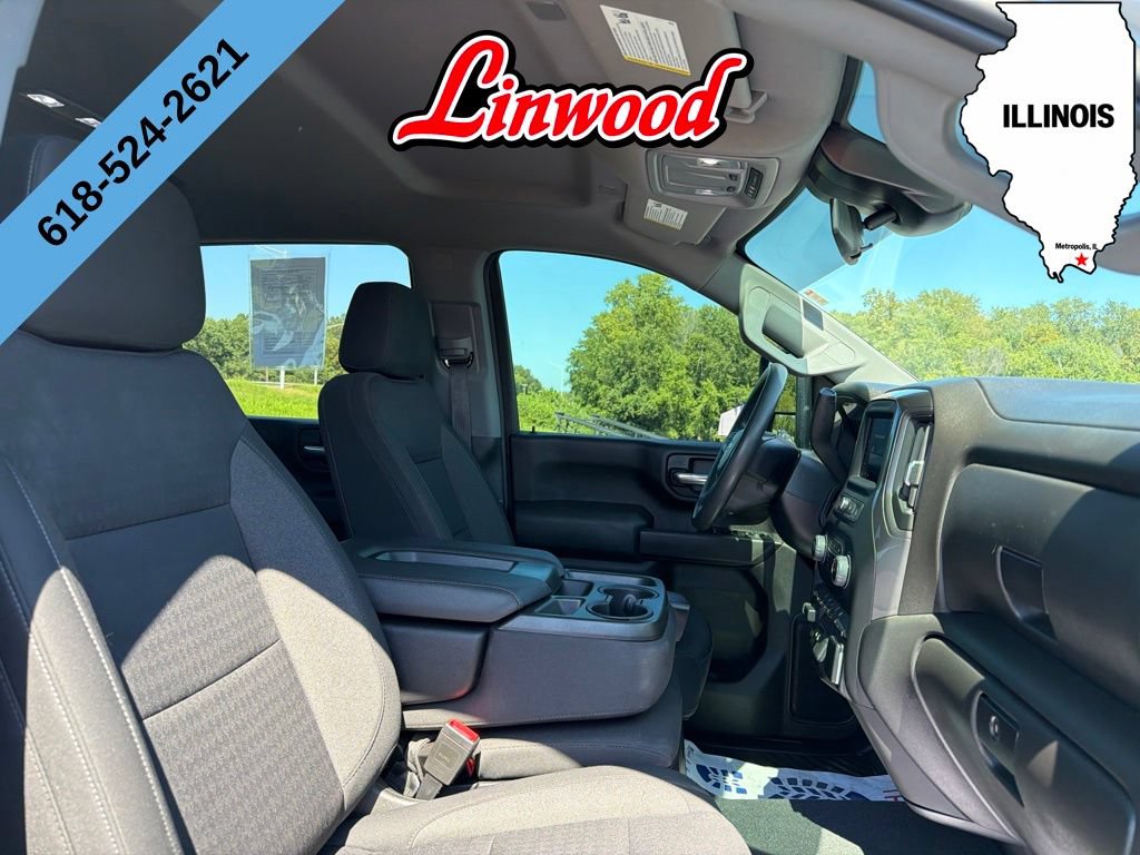 Used 2024 Chevrolet Silverado 2500 Custom w/ Custom Convenience Package AWD/4WD image 7